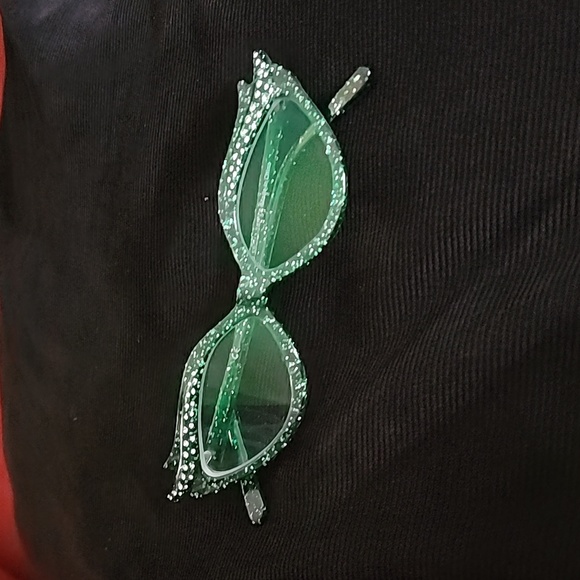 Green sparkle cat eye glasses with rhinestones - Picture 5 of 8